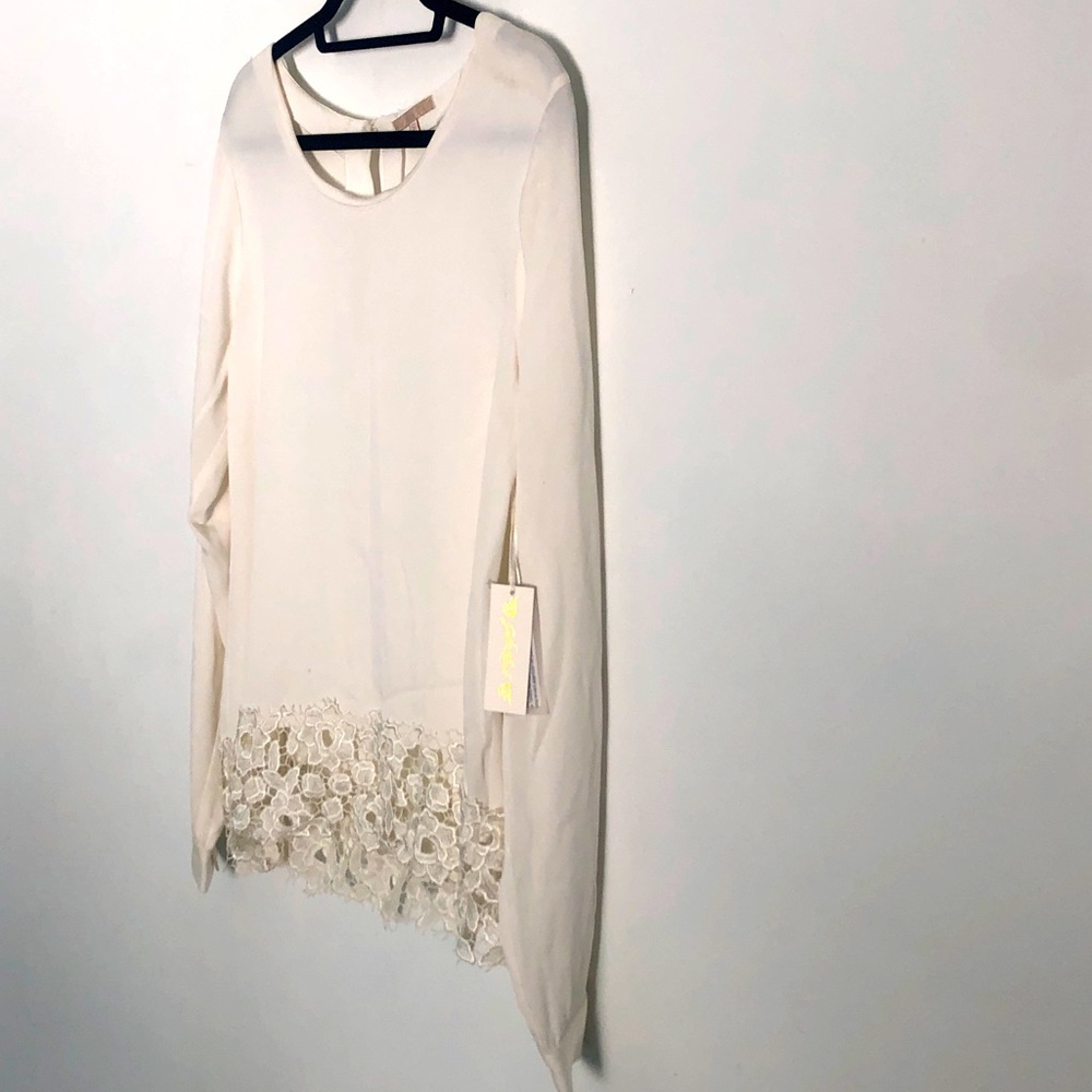 Gold Hawk *NWT* Silk Ivory Cream Crepe w/ Lace Trim Tunic Top size SMALL